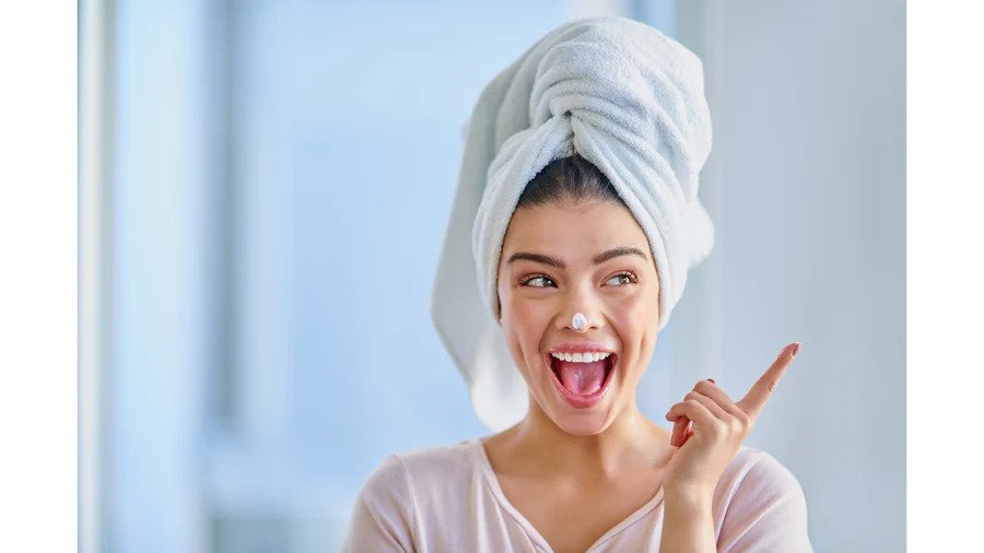 Adolescentes sufren ‘desastres’ por usar cremas para la piel promocionadas por influencers Adolescentes sufren ‘desastres’ por usar cremas para la piel promocionadas por influencers