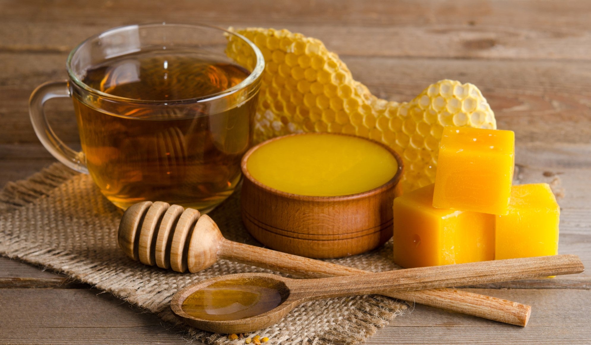 SHOPRK on X: The Benefits of Pure Honey Beeswax for your Skin