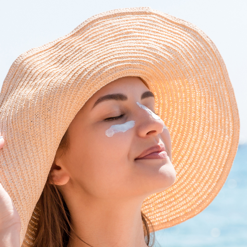 Keep Your Skin Healthy & Protected with the Best Sunscreen for Acne Prone Skin