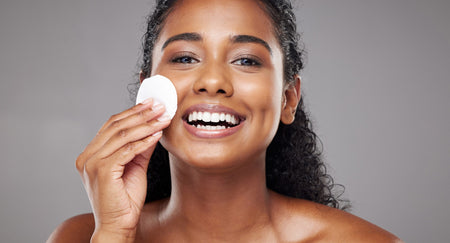  Woman Cotton Pad Cleanse Face Beauty