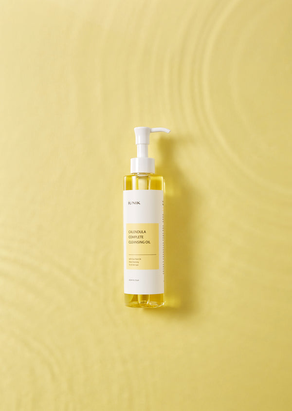 Calendula Complete Cleansing Oil - Get the perfect pore cleanse for all day hydration
