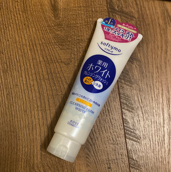 Softymo Cleansing Foam White - Asian Beauty Essentials